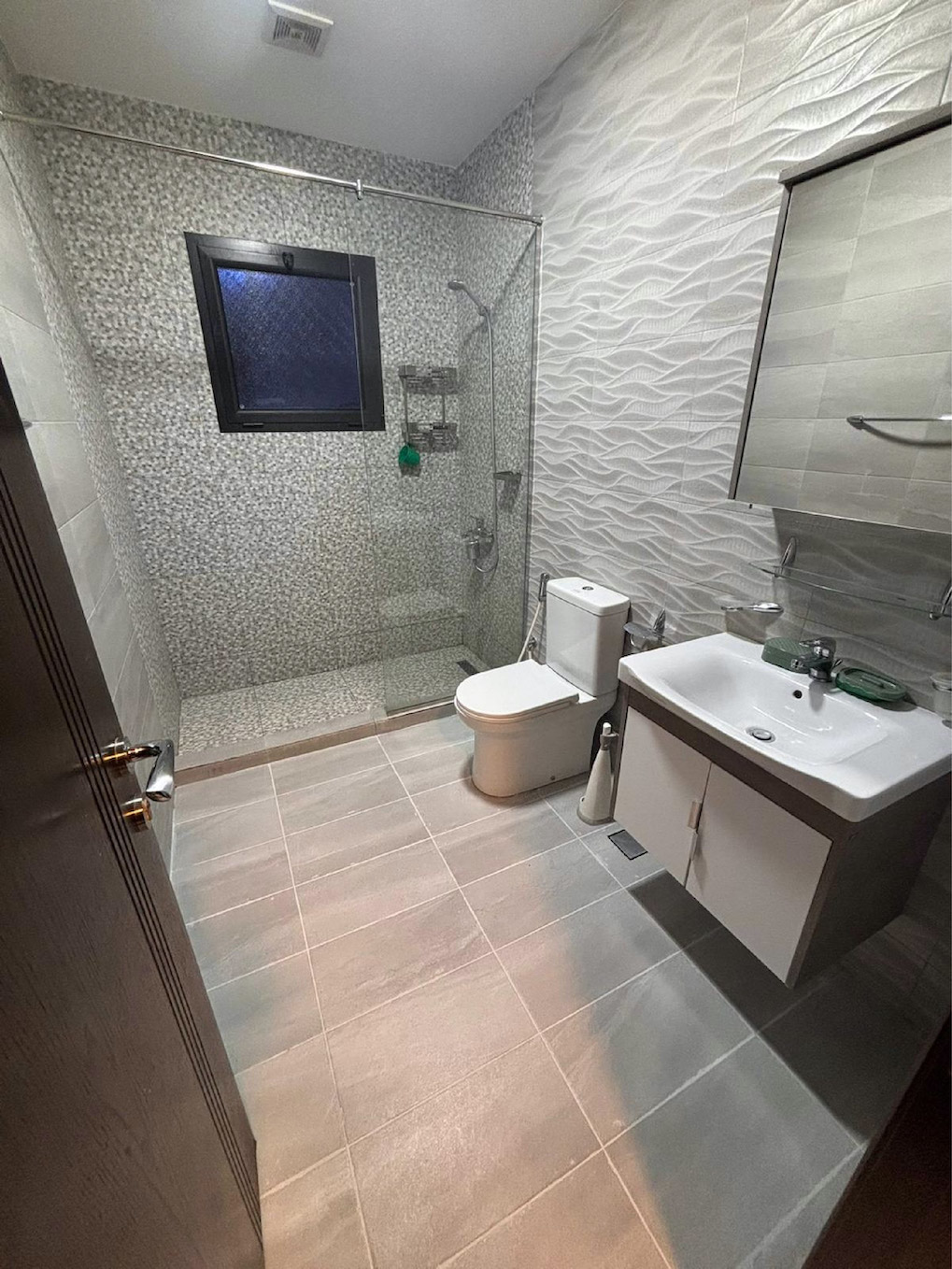 1772093537_Buseeteen Flat 2-06.jpg